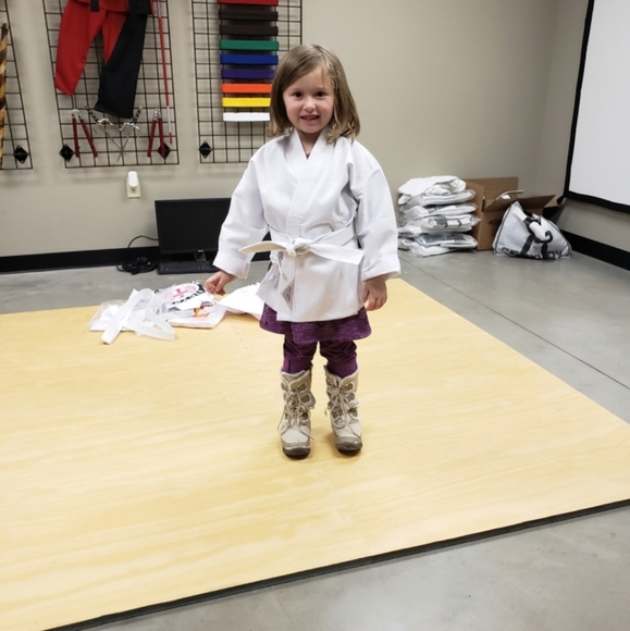 Meet your Posher, Katie - Picture 11 of 16